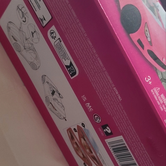 BARBIE CAR CENTERPIECE - Picture 5 of 14